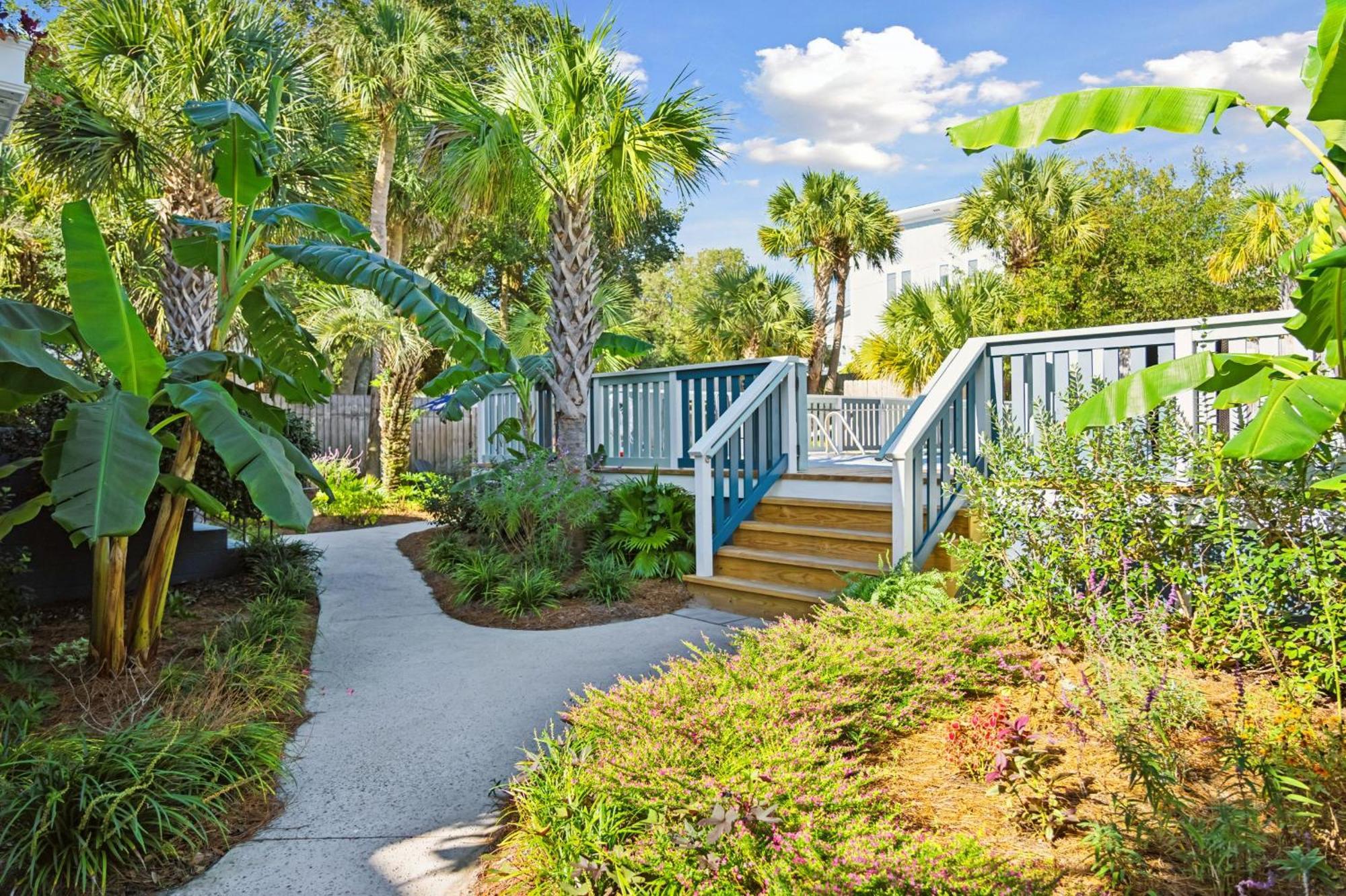 Folliday Inn - The Ariston - Room 34 Folly Beach Exterior photo